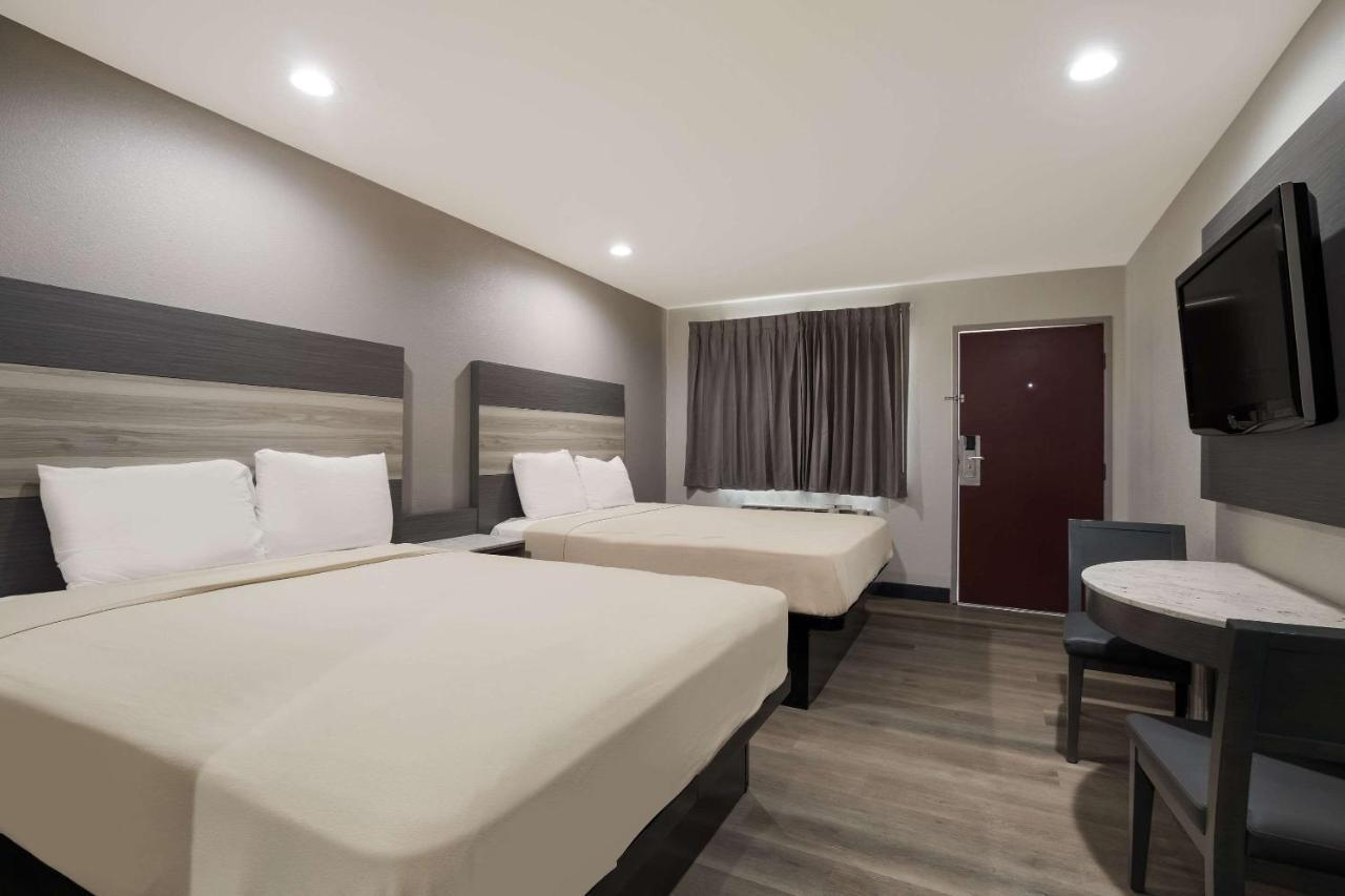 Rodeway Inn San Bernardino & Redlands Esterno foto
