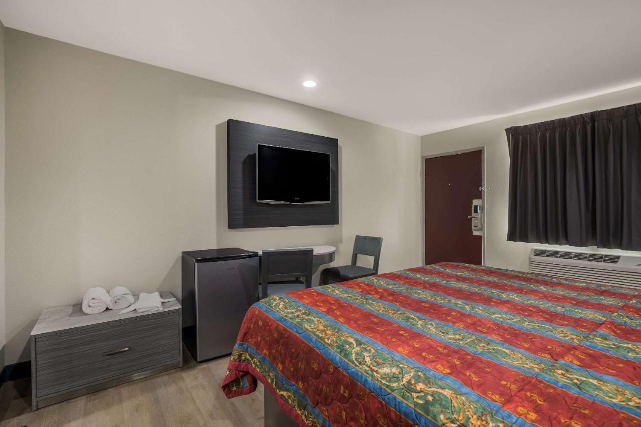 Rodeway Inn San Bernardino & Redlands Esterno foto
